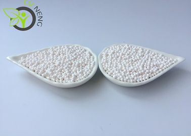 Het witte Gebied Geactiveerde Alumina Adsorbens Lage Bestrooien voor Waterabsorptie